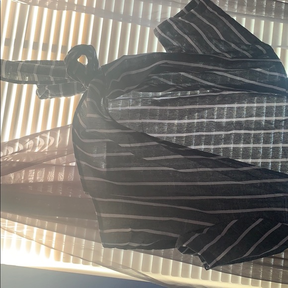 striped two piece - Picture 1 of 4